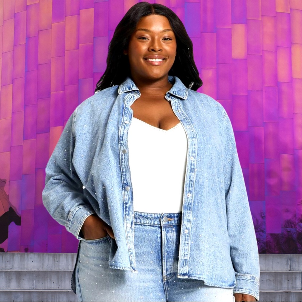 🆕Universal Thread Women’s plus-size Embellished Rhinestone Denim Shirt❤️❤️3X